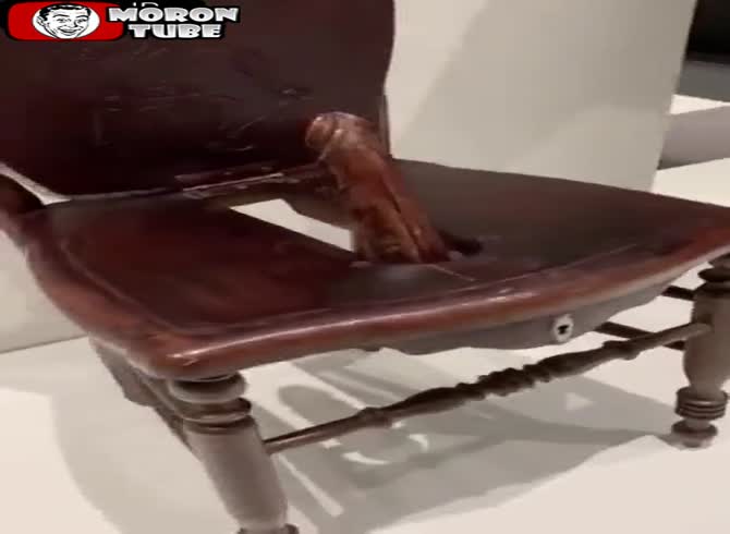 Video :The perfect chair for your mother-in-law!
